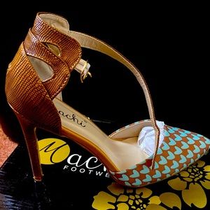 Heel w/ ankle strap. Brown & baby blue.